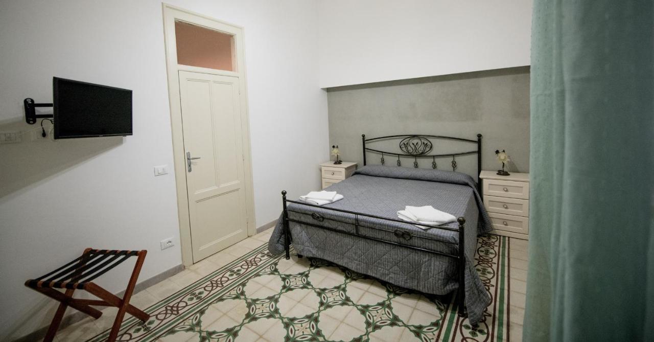 Staiti Apartments Trapani Exteriör bild